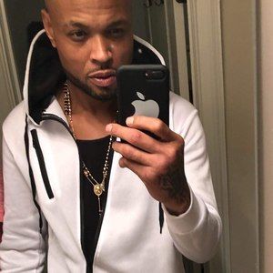 Meet your Posher, Leon